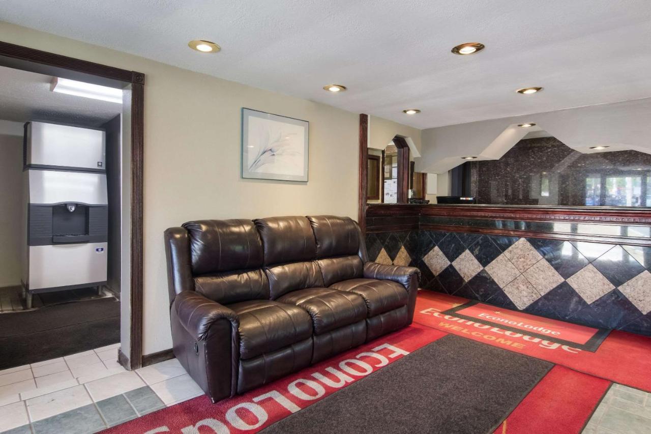 Econo Lodge Pittsburgh I-79 Ngoại thất bức ảnh