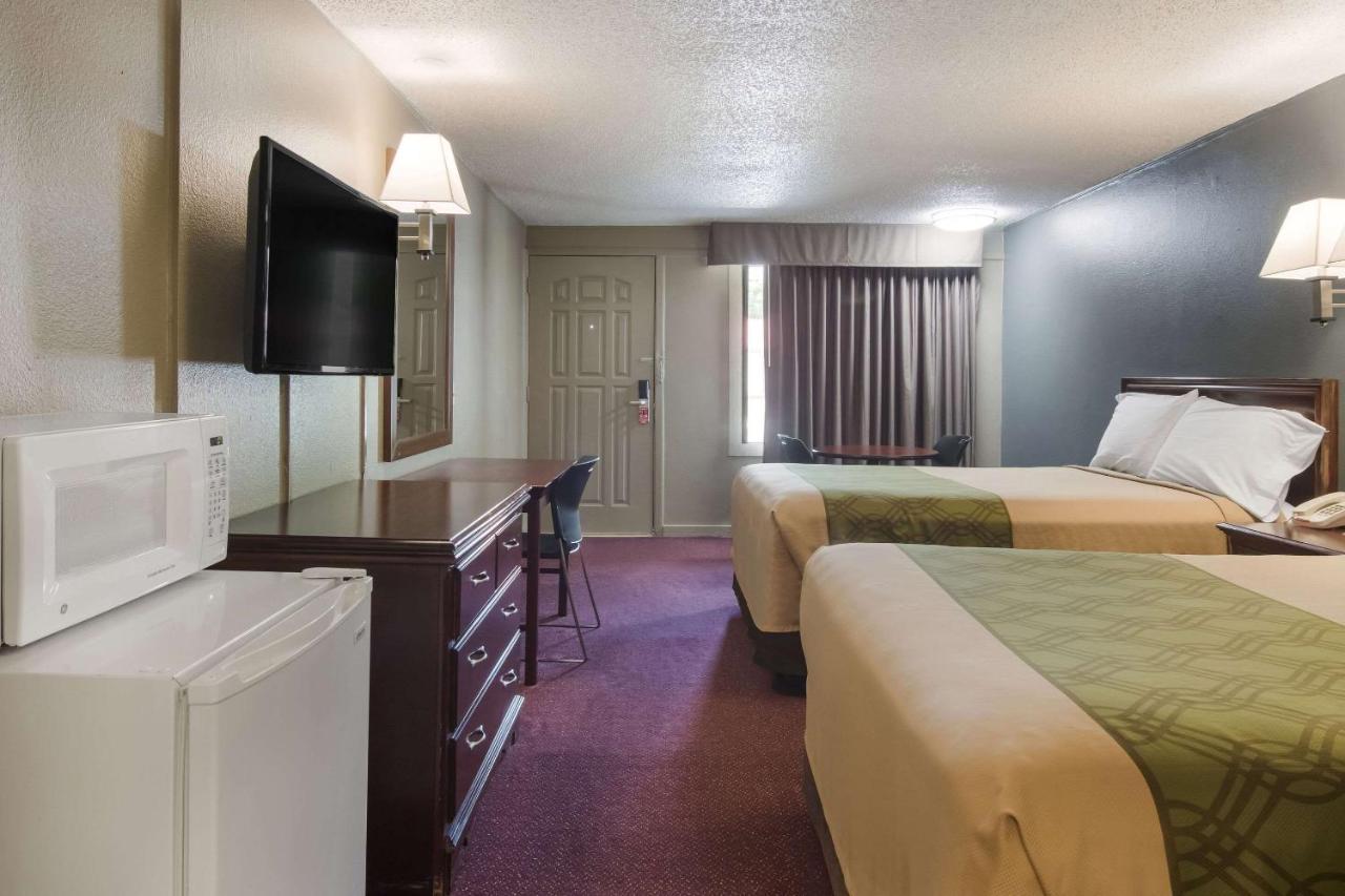 Econo Lodge Pittsburgh I-79 Ngoại thất bức ảnh
