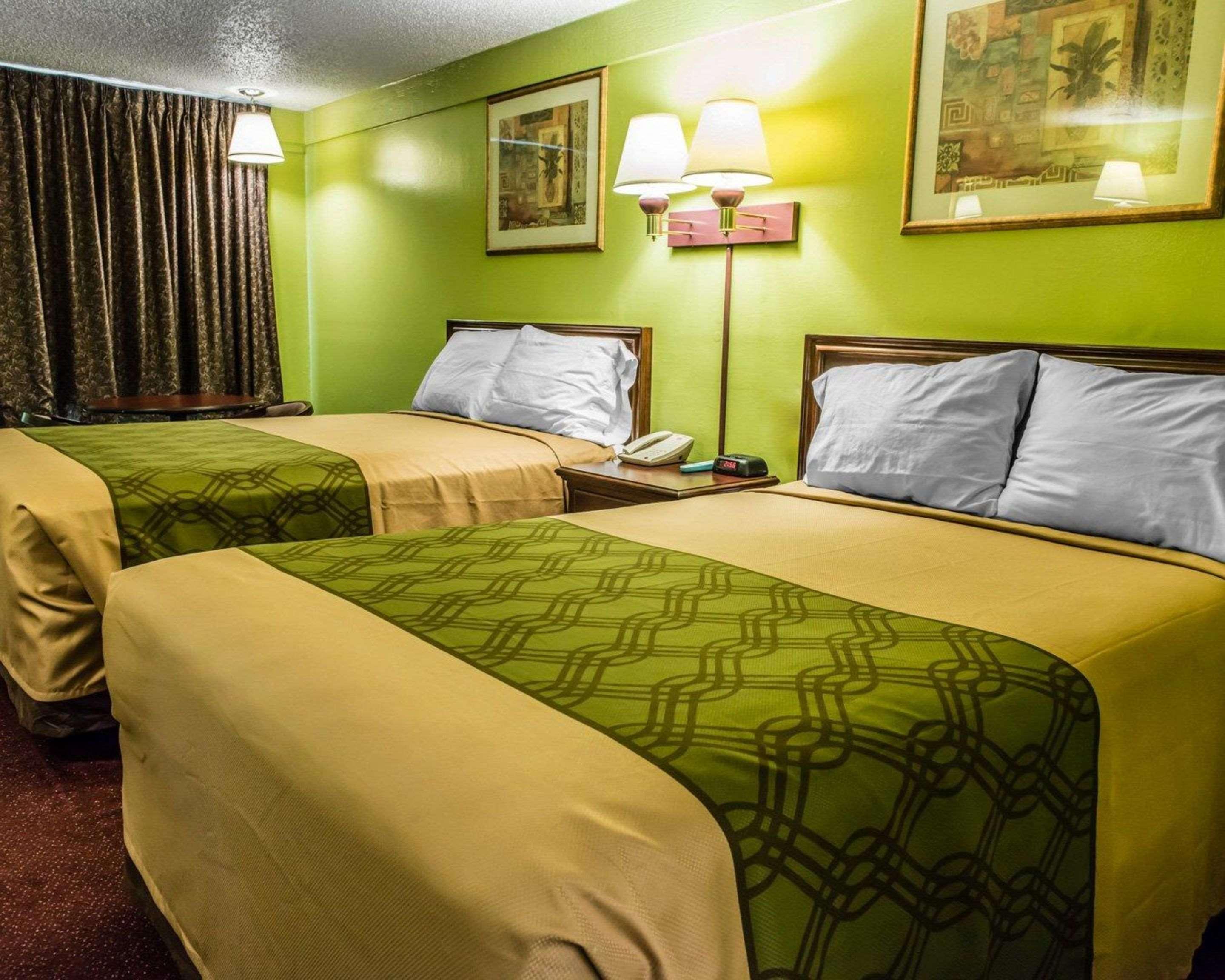 Econo Lodge Pittsburgh I-79 Ngoại thất bức ảnh