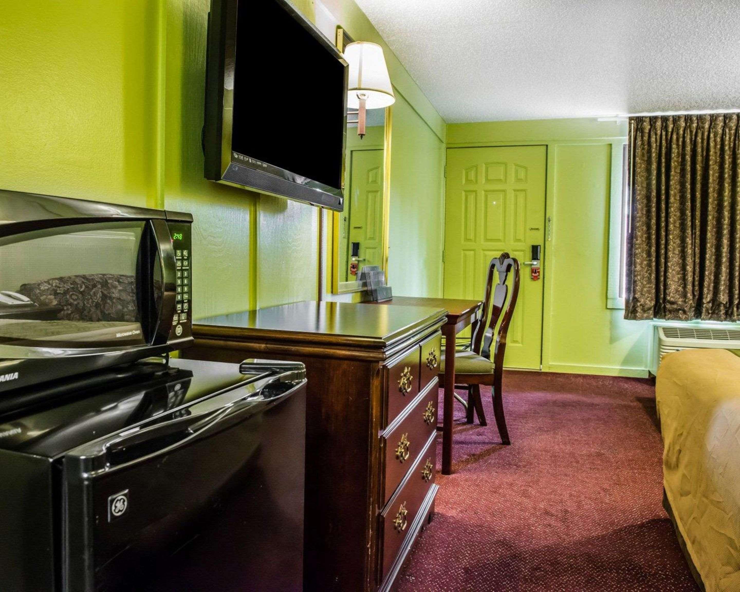 Econo Lodge Pittsburgh I-79 Ngoại thất bức ảnh