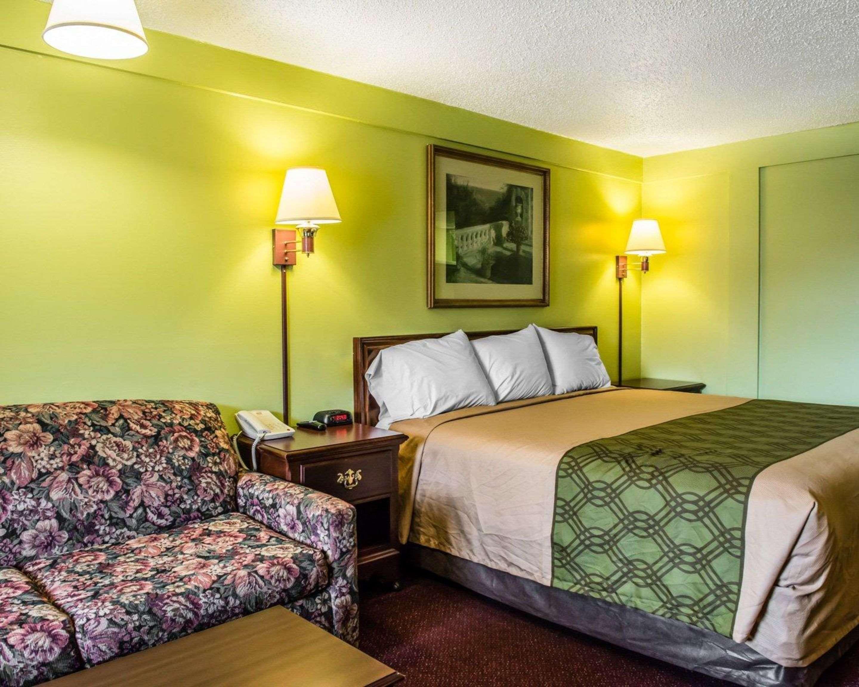 Econo Lodge Pittsburgh I-79 Ngoại thất bức ảnh