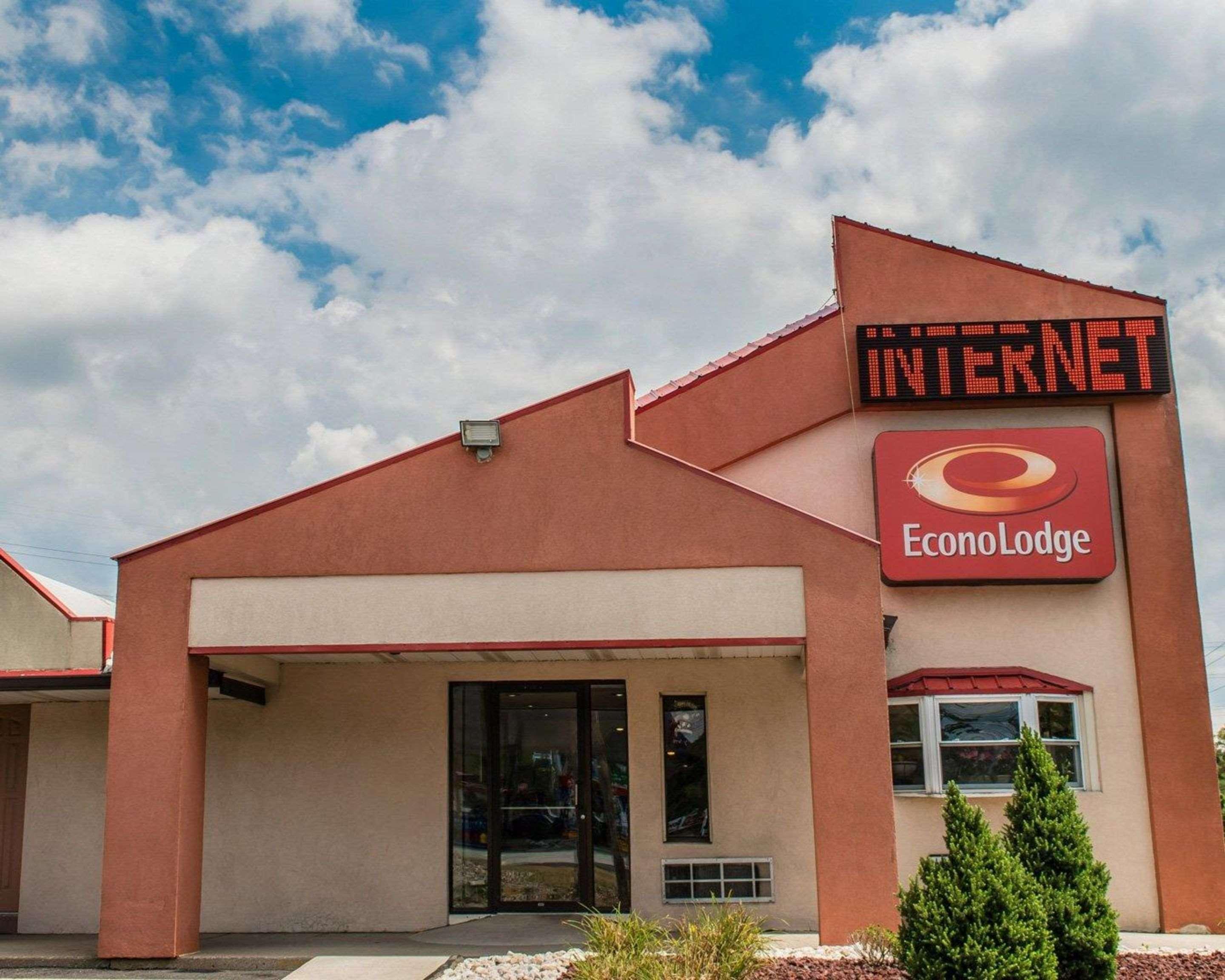 Econo Lodge Pittsburgh I-79 Ngoại thất bức ảnh