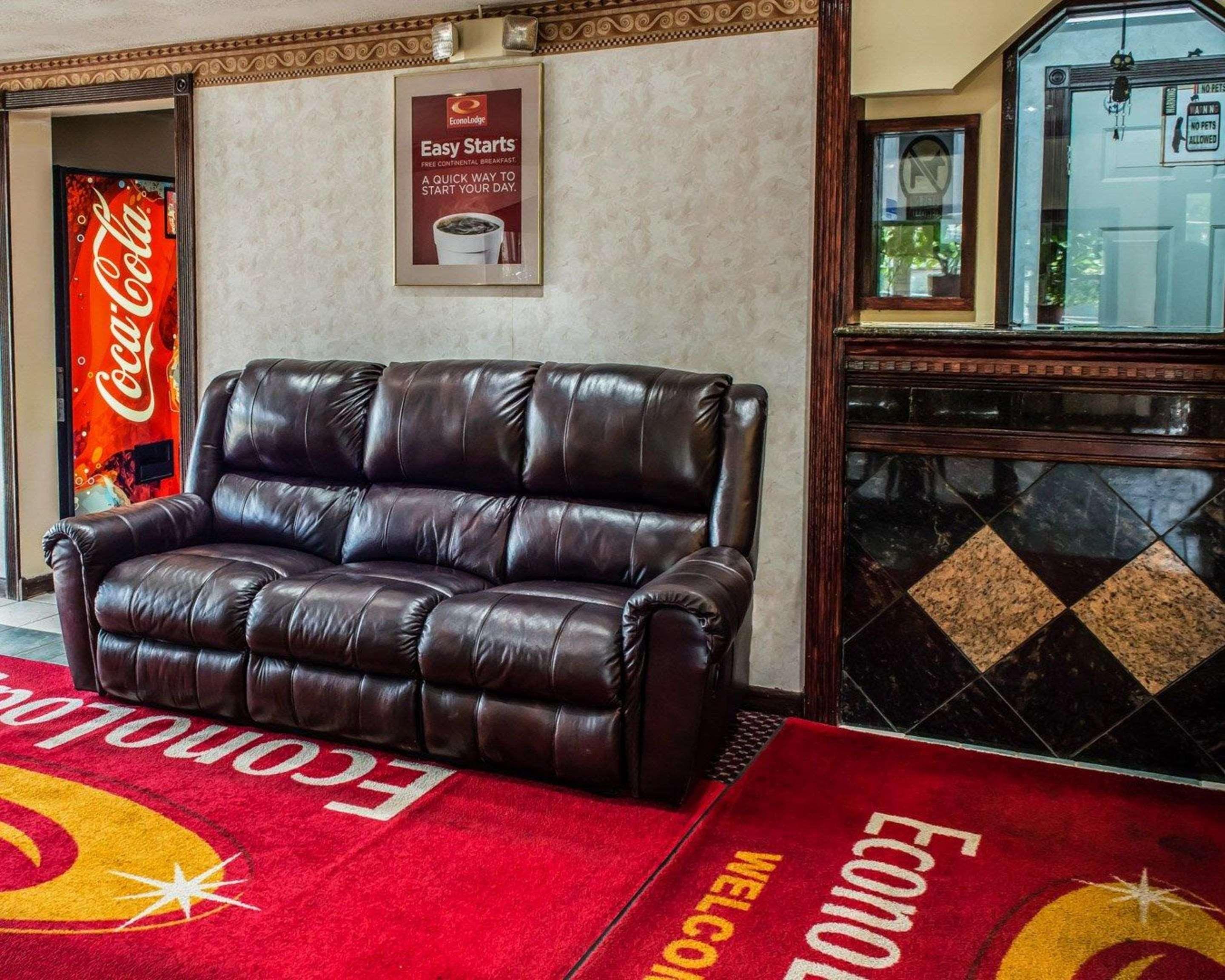 Econo Lodge Pittsburgh I-79 Ngoại thất bức ảnh